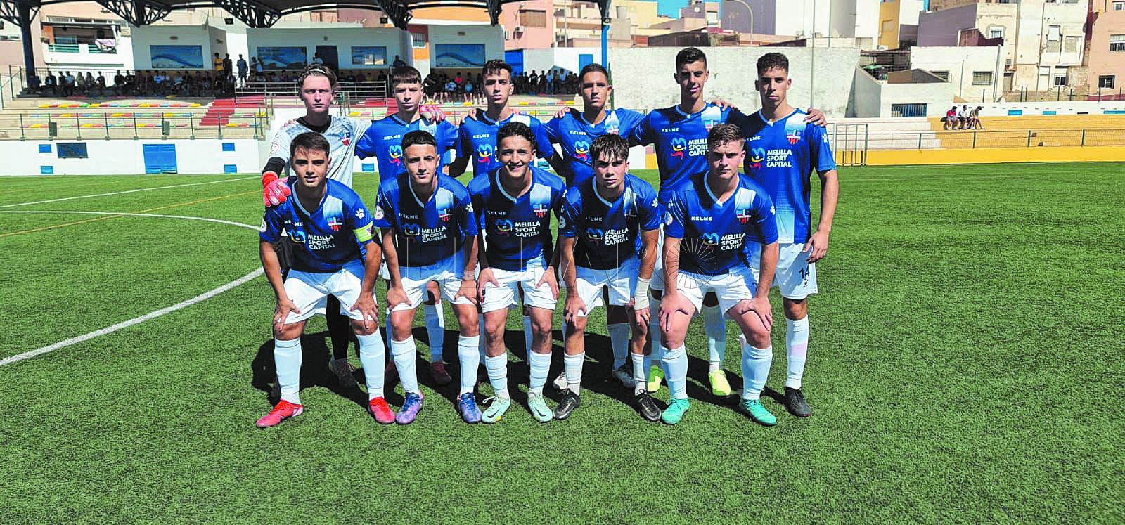 Fd q2BVWQAULgn7 El Rusadir visita el campo de uno de sus rivales más directos