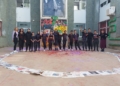 Foto 1 El alumnado de arte del IES Rusadir realiza una 'performance' contra la violencia de género