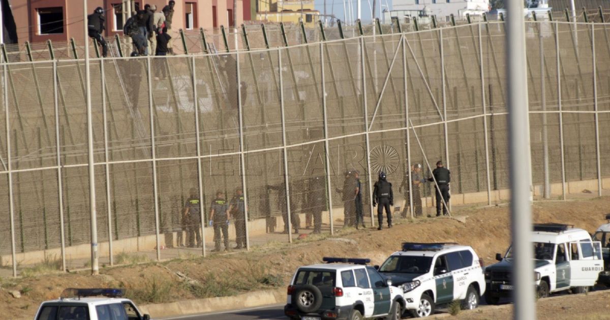 Foto portadaok Rojas asegura que el PSOE está comprometido con el problema migratorio