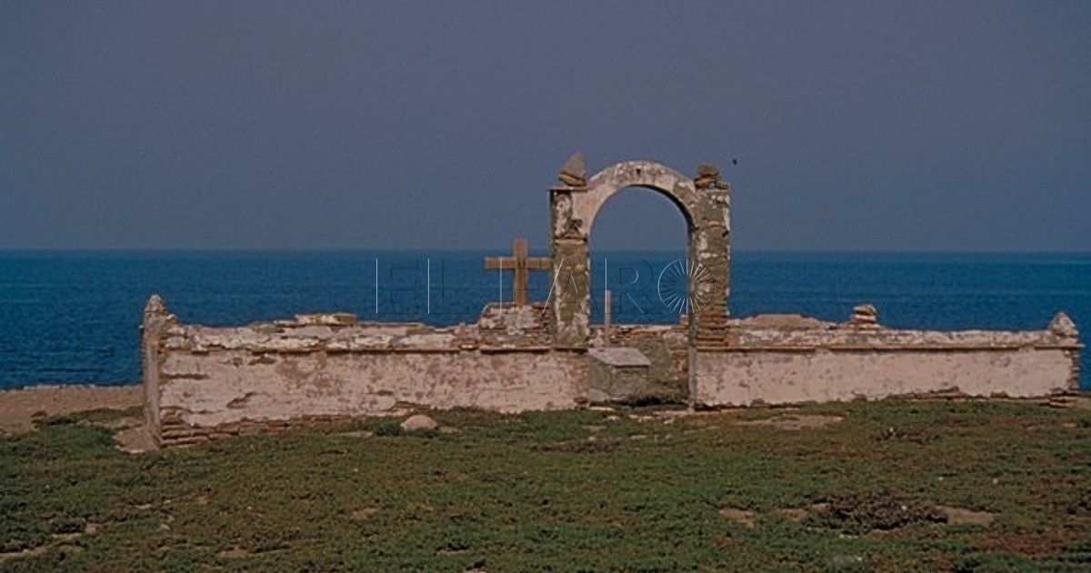 La Autoridad Portuaria pide al Gobierno que permita a los melillenses pescar o bucear en la Isla de Alborán