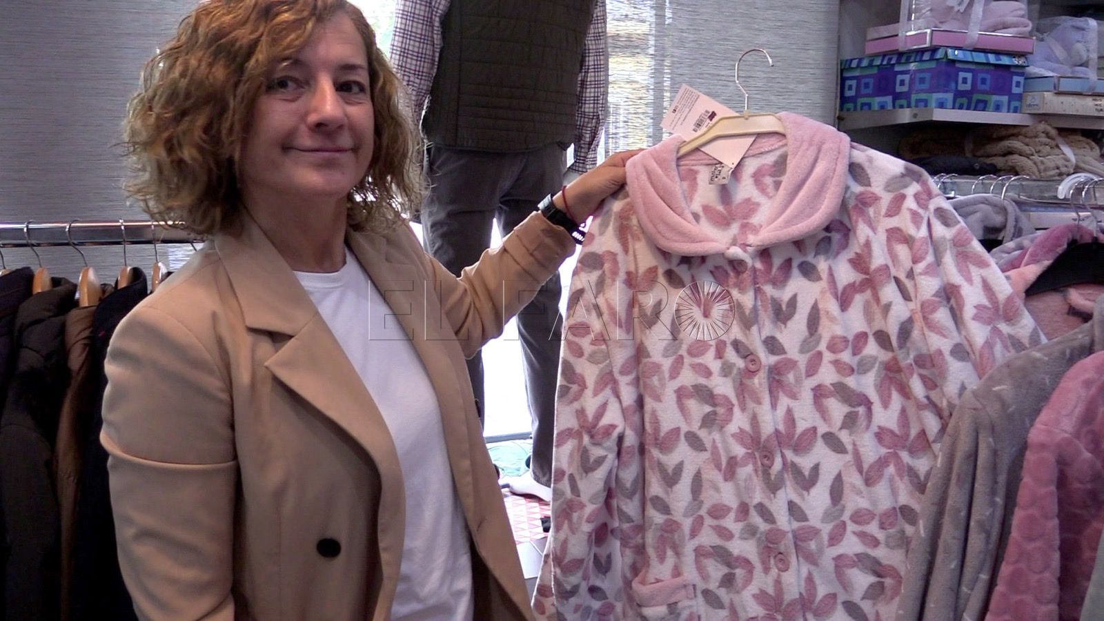 WhatsApp Image 2022 11 17 at 14.08.13 Las ventas de ropa de abrigo no despegan a un mes del invierno