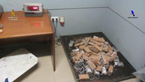 droga 2 La Guardia Civil se incauta de casi 42,5 kilos de 'hachís' en el Puerto