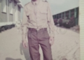 pepe vestido de militar Un camarero en el servicio militar en el año 1976