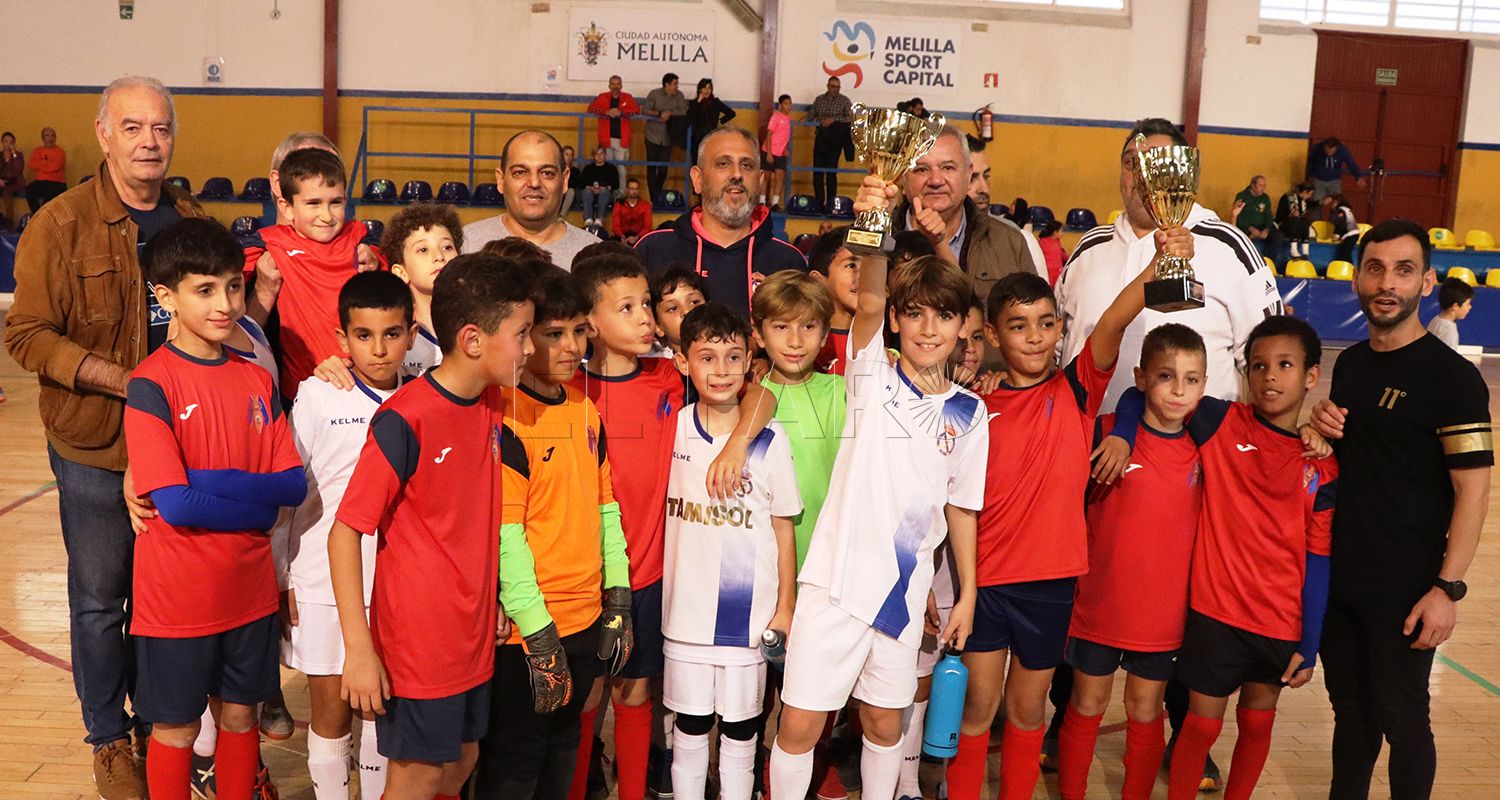 1a FINALISTAS P. R. Madrid y Peña Barcelonista se llevan el título