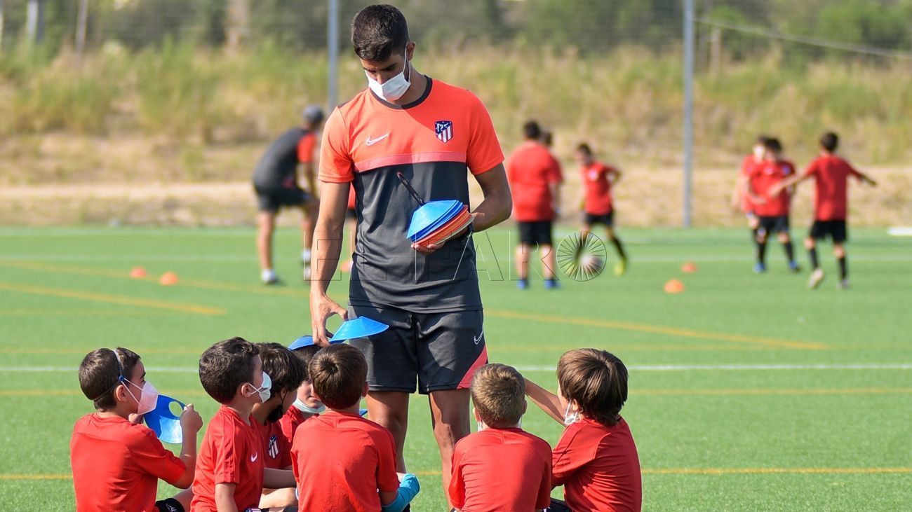 Academia Atletico Quedan pocas plazas libres para el Campus de Invierno Melilla 2022