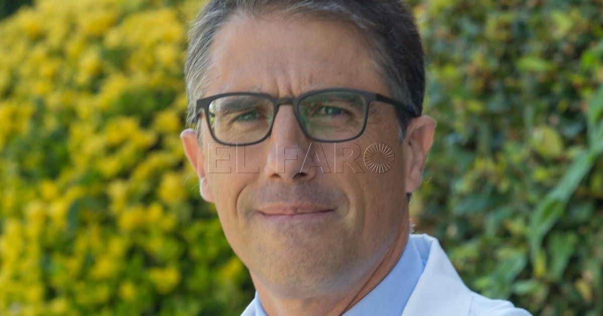 Catedrático Miguel Ruiz Canela "Hay que dejar de comer cuando tenemos sensación de estar casi llenos"
