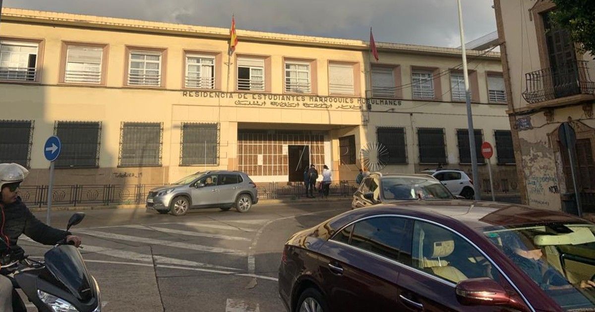 Residencia Marroquí de Melilla La Residencia Marroquí, en 'tierra de nadie'