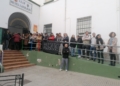 WhatsApp Image 2022 12 01 at 09.08.07 1 Profesores del CEIP Reyes Católicos se manifiestan exigiendo respeto