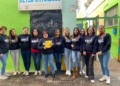 WhatsApp Image 2022 12 01 at 09.09.28 Profesores del CEIP Reyes Católicos se manifiestan exigiendo respeto