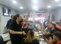 WhatsApp Image 2022 12 06 at 18.54.22 1 Los ánimos a España se mantuvieron en el bar Chache hasta el final del partido