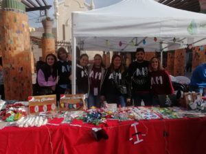WhatsApp Image 2022 12 16 at 11.35.30 Productos navideños hechos a mano en el mercadillo de Autismo Melilla