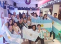 WhatsApp Image 2022 12 19 at 13.05.34 Decenas de argentinos en la Plaza de España celebran el título mundial de su Selección