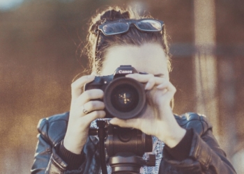 cámara fotografía Feafes convoca una nueva edición del Concurso de Fotografía 'Enfoca Salud Mental'