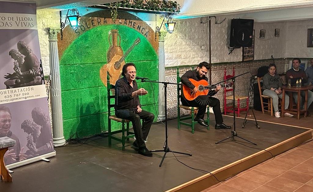 morenito illora solera flamenca Gran acogida en el recital de Morenito de Íllora en la Peña Solera Flamenca