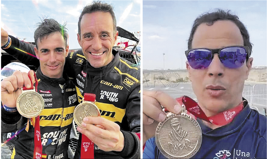 Diego Ortega, Gerard Farrés y Rachid Al-Lal muestran las medallas conseguidas tras lograr concluir las catorce etapas del Dakar 2023