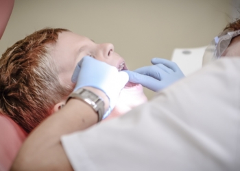 Dentista Melilla amplía el servicio de atención bucodental para niños de 6 a 8 años