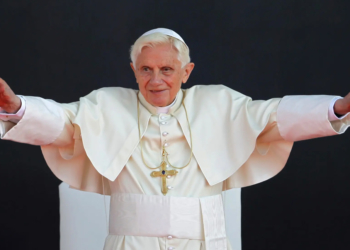 FOTO 1 copia La elegancia a favor del cristianismo como fuente de verdad, belleza y amor