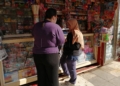 WhatsApp Image 2023 01 13 at 20.21.26 4 Mohamed: "Algunas personas me piden perchas para colgar la ropa... Tengo un quiosco, no un bazar"
