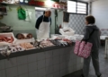 WhatsApp Image 2023 01 20 at 12.35.15 Los comerciantes del Mercado Central, inquietos por si el pescado de Marruecos entra antes en Ceuta que en Melilla