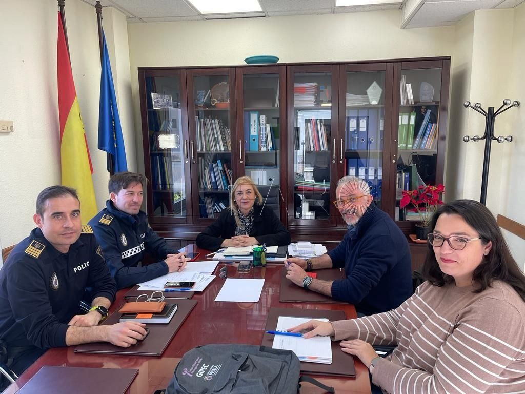 dfae4065 6865 4463 b13c 0b7ae66764be El Colegio de Psicólogos formará a la Policía Local en sensibilización de salud mental