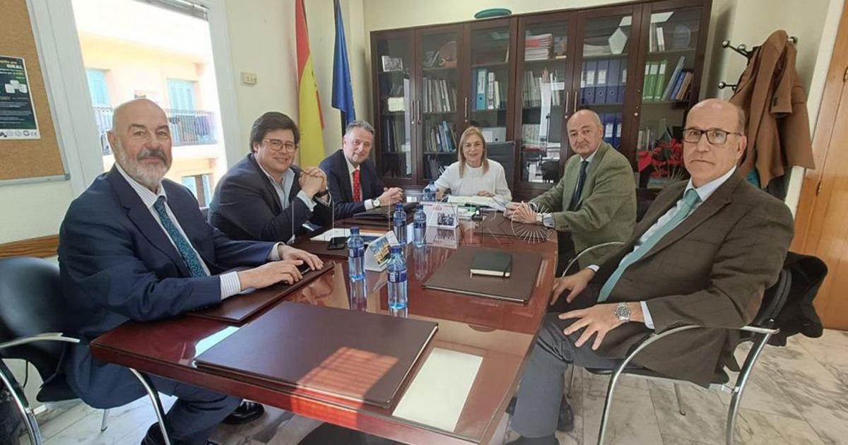 Reunión Maeso y Cabanillas se reúnen con Tragsatec para conocer sus objetivos sobre las colonias felinas