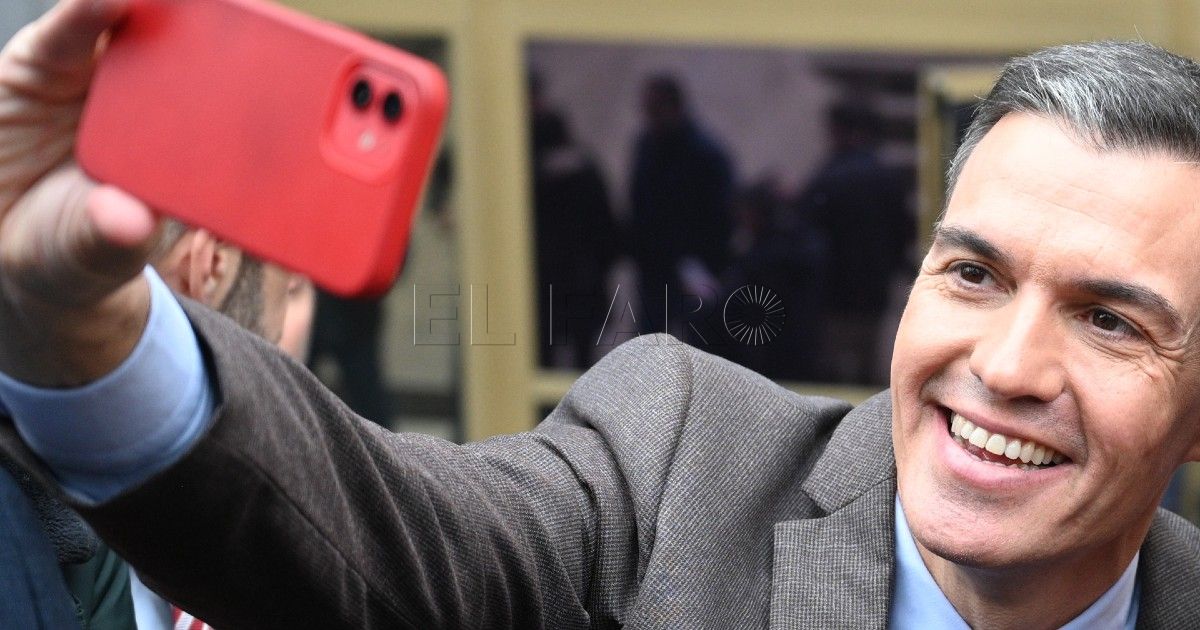 Sánchez Mohamed VI no recibirá a Sánchez en la RAN y despacha la cumbre con una llamada de teléfono