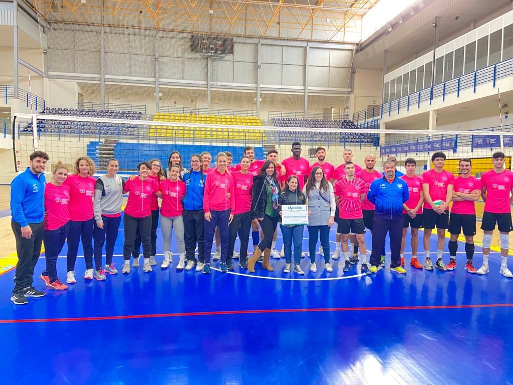 WhatsApp Image 2023 02 16 at 18.17.15 El Club Voleibol Melilla rinde homenaje a la voluntaria de la ONG IAE (Intervención Ayuda y Emergencias), Merche González