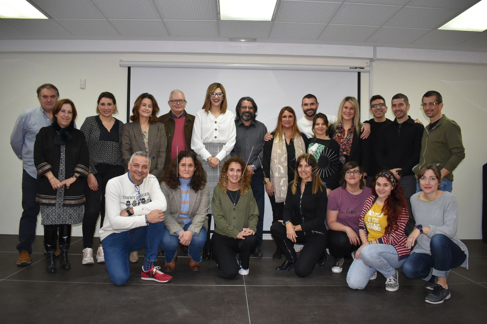 Moh recibe a los centros educativos que participan junto al CEIP 'España' en un proyecto de inclusión educativa