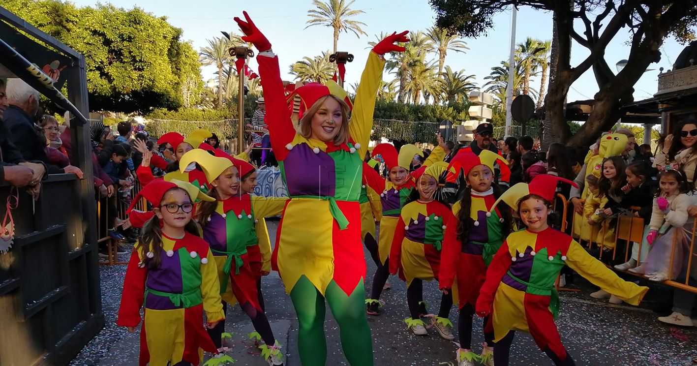 WhatsApp Image 2023 02 26 at 18.25.58 1 recorte Melilla se vuelca con un desfile que da por finalizado "a lo grande" el Carnaval