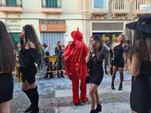 WhatsApp Image 2023 02 26 at 18.47.28 1 Melilla se vuelca con un desfile que da por finalizado "a lo grande" el Carnaval