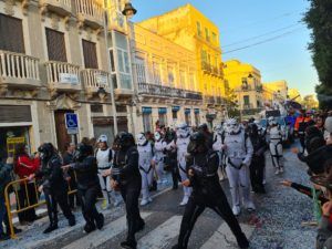 WhatsApp Image 2023 02 26 at 18.47.38 Melilla se vuelca con un desfile que da por finalizado "a lo grande" el Carnaval