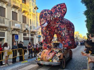 WhatsApp Image 2023 02 26 at 18.48.09 Melilla se vuelca con un desfile que da por finalizado "a lo grande" el Carnaval