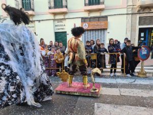 WhatsApp Image 2023 02 26 at 18.48.13 Melilla se vuelca con un desfile que da por finalizado "a lo grande" el Carnaval