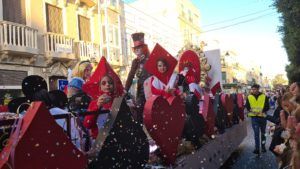 WhatsApp Image 2023 02 26 at 18.48.15 2 Melilla se vuelca con un desfile que da por finalizado "a lo grande" el Carnaval