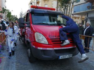WhatsApp Image 2023 02 26 at 18.55.42 1 Melilla se vuelca con un desfile que da por finalizado "a lo grande" el Carnaval