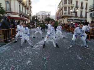 WhatsApp Image 2023 02 26 at 19.00.13 1 Melilla se vuelca con un desfile que da por finalizado "a lo grande" el Carnaval
