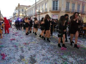 WhatsApp Image 2023 02 26 at 19.12.17 1 Melilla se vuelca con un desfile que da por finalizado "a lo grande" el Carnaval