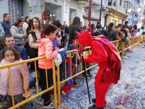 WhatsApp Image 2023 02 26 at 19.14.21 Melilla se vuelca con un desfile que da por finalizado "a lo grande" el Carnaval
