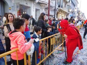 WhatsApp Image 2023 02 26 at 19.14.22 Melilla se vuelca con un desfile que da por finalizado "a lo grande" el Carnaval