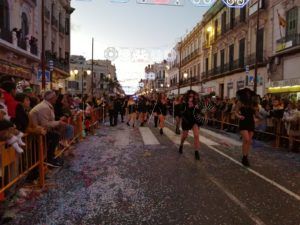 WhatsApp Image 2023 02 26 at 19.17.28 1 Melilla se vuelca con un desfile que da por finalizado "a lo grande" el Carnaval
