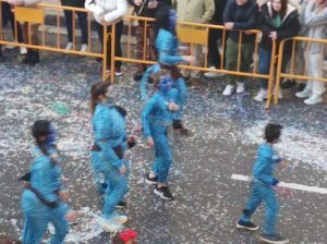 WhatsApp Image 2023 02 26 at 19.17.34 1 2 Melilla se vuelca con un desfile que da por finalizado "a lo grande" el Carnaval