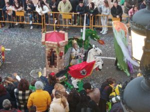 WhatsApp Image 2023 02 26 at 19.17.44 1 1 Melilla se vuelca con un desfile que da por finalizado "a lo grande" el Carnaval