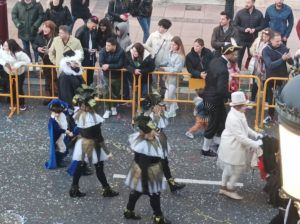 WhatsApp Image 2023 02 26 at 19.17.53 2 2 Melilla se vuelca con un desfile que da por finalizado "a lo grande" el Carnaval