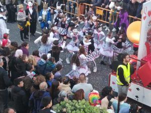 WhatsApp Image 2023 02 26 at 19.18.00 Melilla se vuelca con un desfile que da por finalizado "a lo grande" el Carnaval