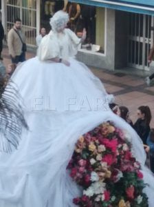 WhatsApp Image 2023 02 26 at 19.18.06 1 1 Melilla se vuelca con un desfile que da por finalizado "a lo grande" el Carnaval