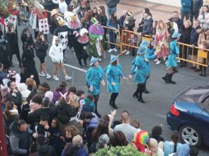 WhatsApp Image 2023 02 26 at 19.18.11 1 2 Melilla se vuelca con un desfile que da por finalizado "a lo grande" el Carnaval