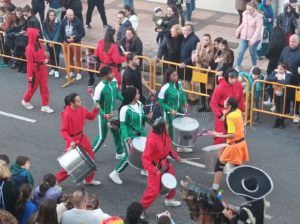 WhatsApp Image 2023 02 26 at 19.18.14 1 Melilla se vuelca con un desfile que da por finalizado "a lo grande" el Carnaval