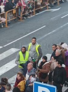 WhatsApp Image 2023 02 26 at 19.18.19 1 1 Melilla se vuelca con un desfile que da por finalizado "a lo grande" el Carnaval