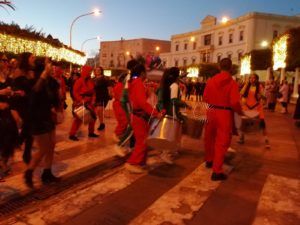 WhatsApp Image 2023 02 26 at 19.27.20 Melilla se vuelca con un desfile que da por finalizado "a lo grande" el Carnaval
