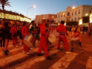 WhatsApp Image 2023 02 26 at 19.27.21 Melilla se vuelca con un desfile que da por finalizado "a lo grande" el Carnaval